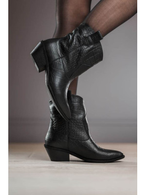 Казаки Suri Croco Black